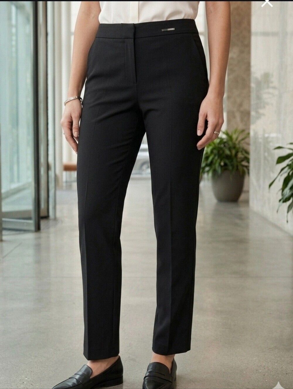 Vince Camuto Essentials Women's Size 2 Black Dress Career Wear Pants NWT